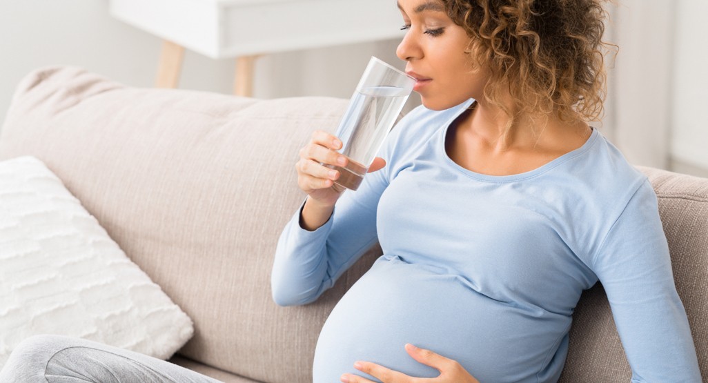 Phụ nữ mang thai có sử dụng nước ion kiềm được hay không?